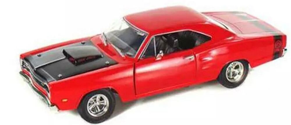 1969 DODGE CORONET SUPER BEE 1:24 Scale Diecast Car Motor Max RED New in box